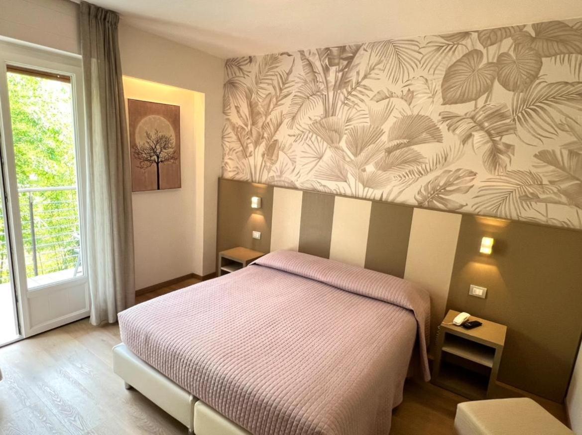 Eco Hotel Ariston Malcesine Exterior photo